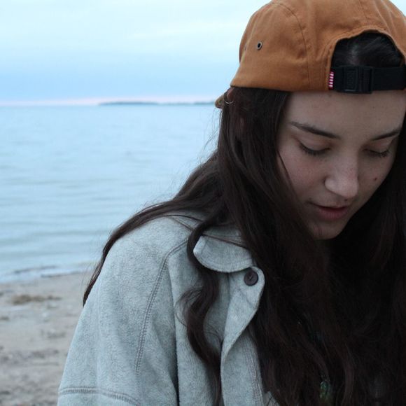 Meet your Posher, Camille - Picture 1 of 1